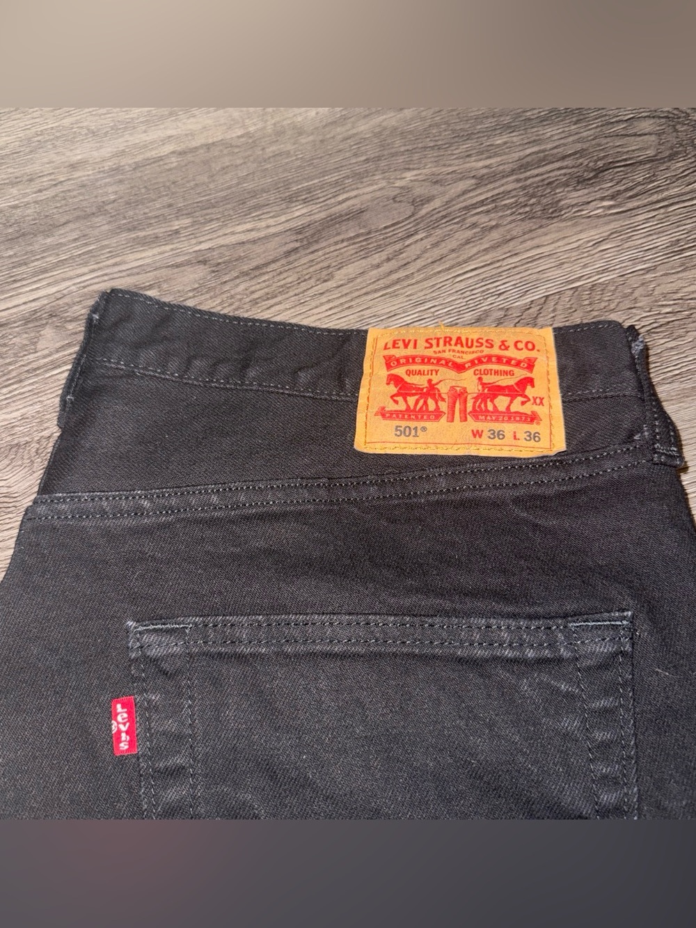 Levis 501 Denim Jeans - Picture 4 of 7